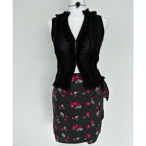 Vintage Y2K Cherry Print Wrap Mini Skirt UM & Compani Ulterior Motives